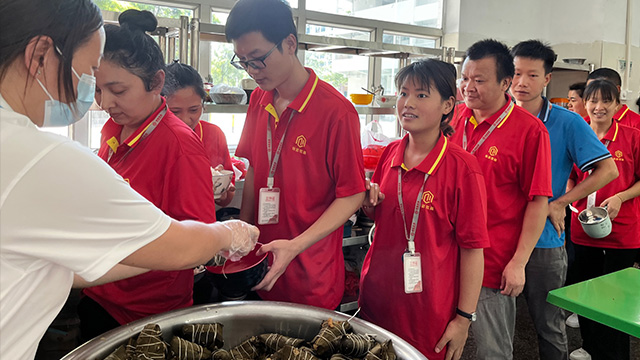 端午情深，创新微越送暖意——爱心粽子温馨传递